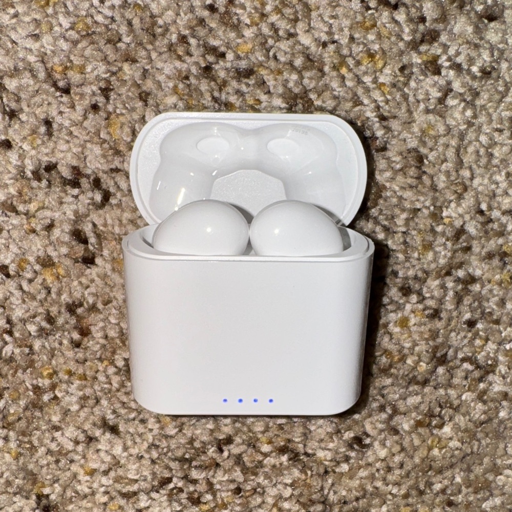 Sharper Image Wireless White Earbuds with Charging Case